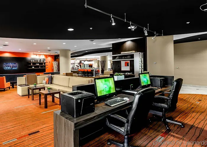 Courtyard Easton 3* Columbus