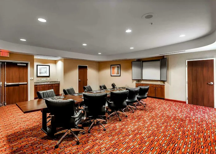 Courtyard Easton 3* Columbus